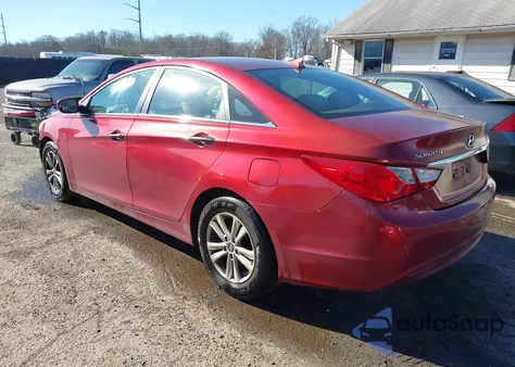 2013 Hyundai Sonata Gls z USA, uszkodzony, nr VIN 5NPEB4AC8DH800098